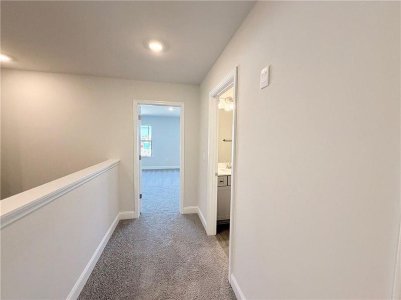 Spacious, unfurnished interior of a new home in Magnolia Villas, Cornelia (Image 33).