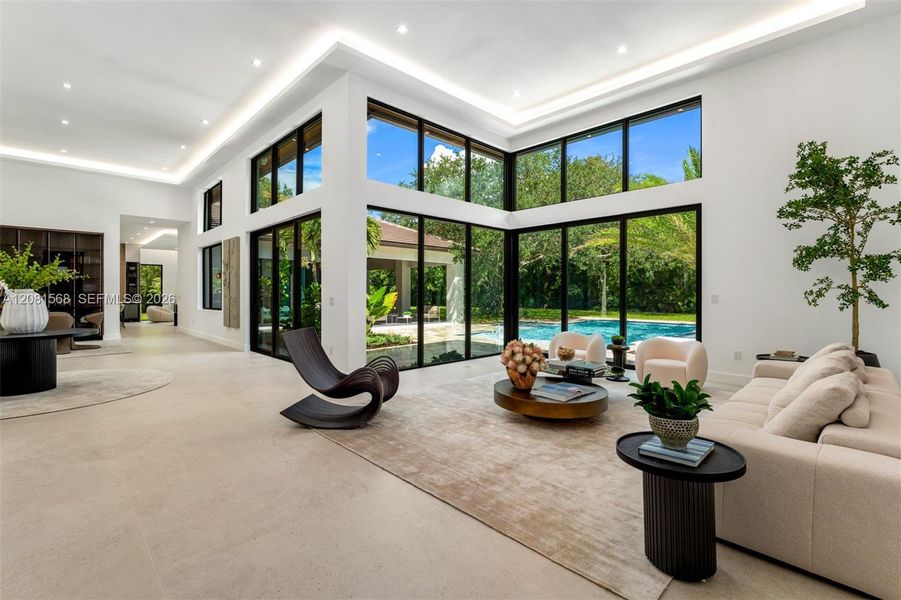 Exterior details and patio area of a home in , Miami (Image 27).