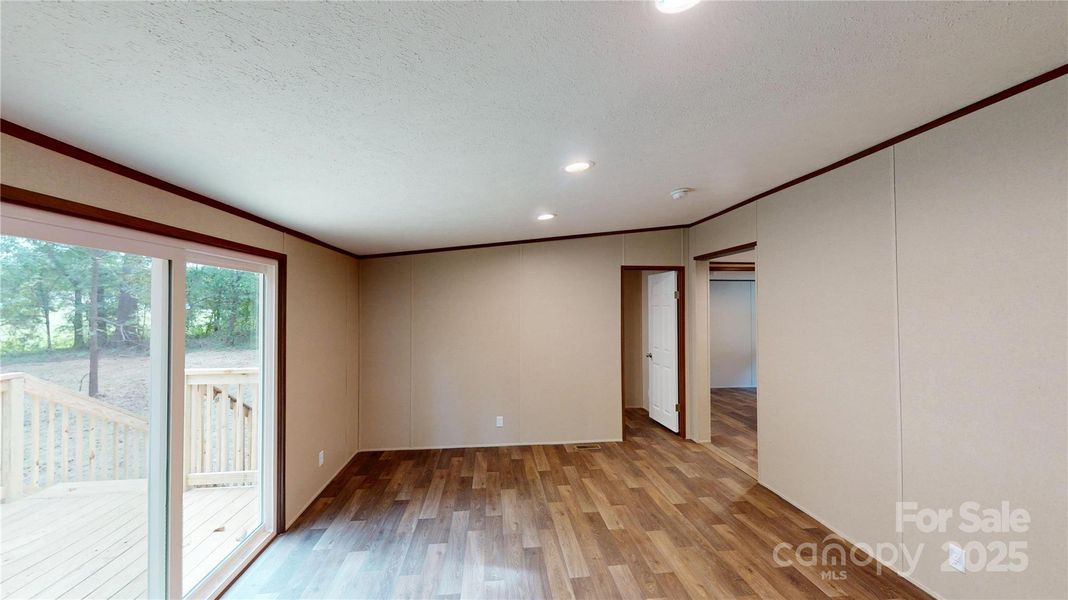 Spacious, unfurnished interior of a new home in , Rock Hill (Image 12).