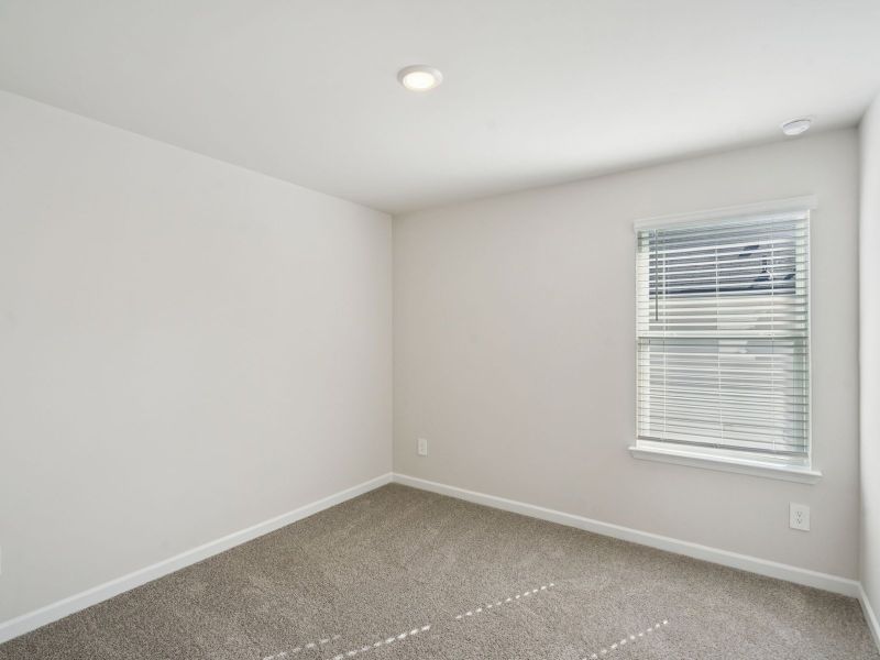Spacious, unfurnished interior of a new home in Avalon - Reserve Series, Conyers (Image 16).