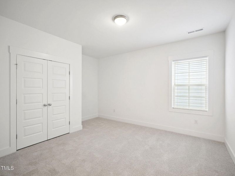 31-web-or-mls-Big Bradley Dr-L1209-029