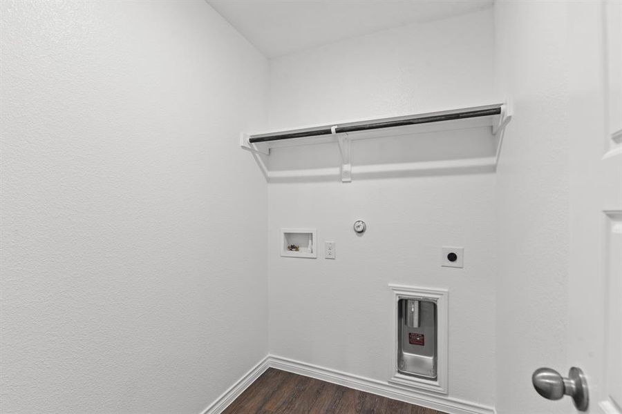Spacious, unfurnished interior of a new home in Deer Creek, Crowley (Image 23). Spacious, unfurnished interior of a new home in Deer Creek, Crowley (Image 23).