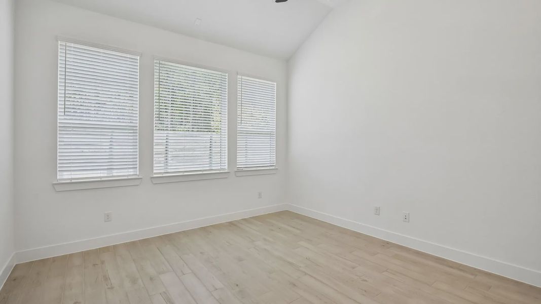 Spacious, unfurnished interior of a new home in Artavia, Conroe (Image 45).