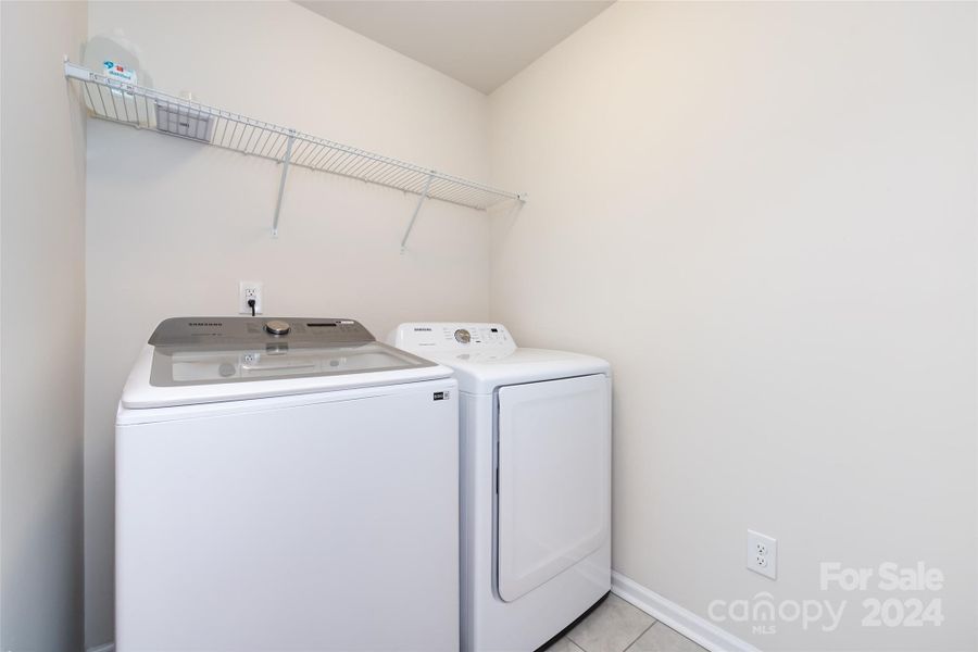 Washer & Dryer Included