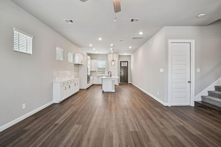Spacious, unfurnished interior of a new home in Spring Brook Village - Luxe Series, Houston (Image 35).