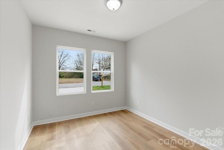 Spacious, unfurnished interior of a new home in , Shelby (Image 34).