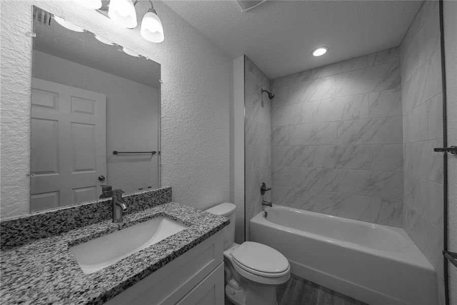 Furnished interior view inside a new home in , Ocklawaha (Image 5). Furnished interior view inside a new home in , Ocklawaha (Image 5).