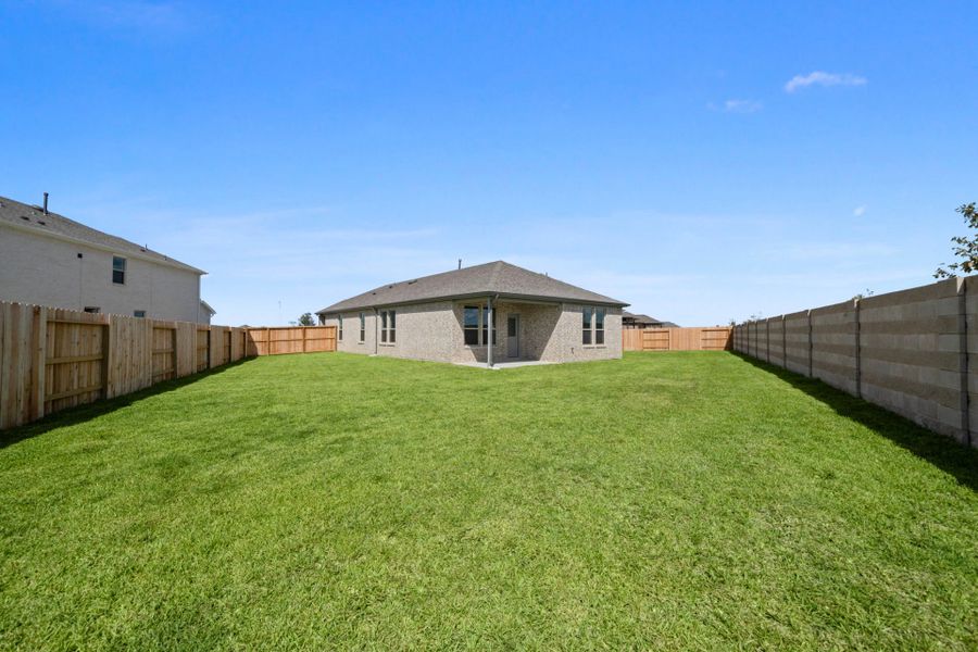 Exterior details and patio area of a home in River Ranch, Dayton (Image 4). Exterior details and patio area of a home in River Ranch, Dayton (Image 4).