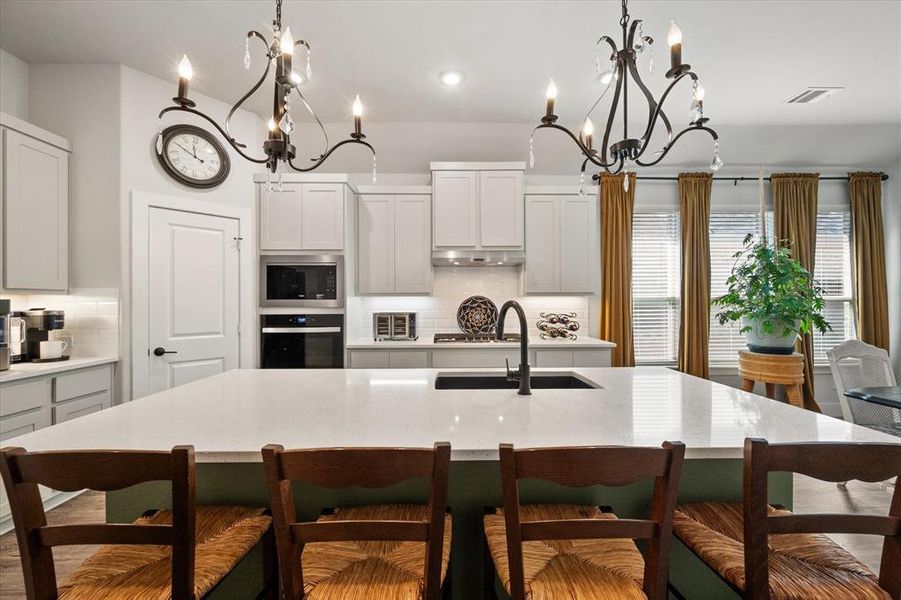 Furnished interior view inside a new home in , Waxahachie (Image 6).