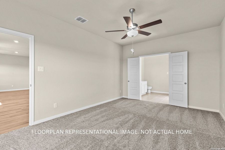 Spacious, unfurnished interior of a new home in Hickory Ridge, Elmendorf (Image 12).