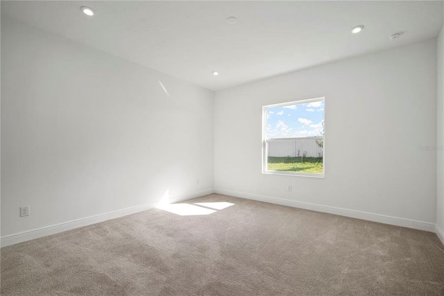 Spacious, unfurnished interior of a new home in Fieldstone, Plant City (Image 22). Spacious, unfurnished interior of a new home in Fieldstone, Plant City (Image 22).