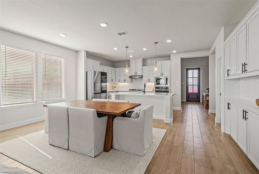 Huge dining area off the kitchen