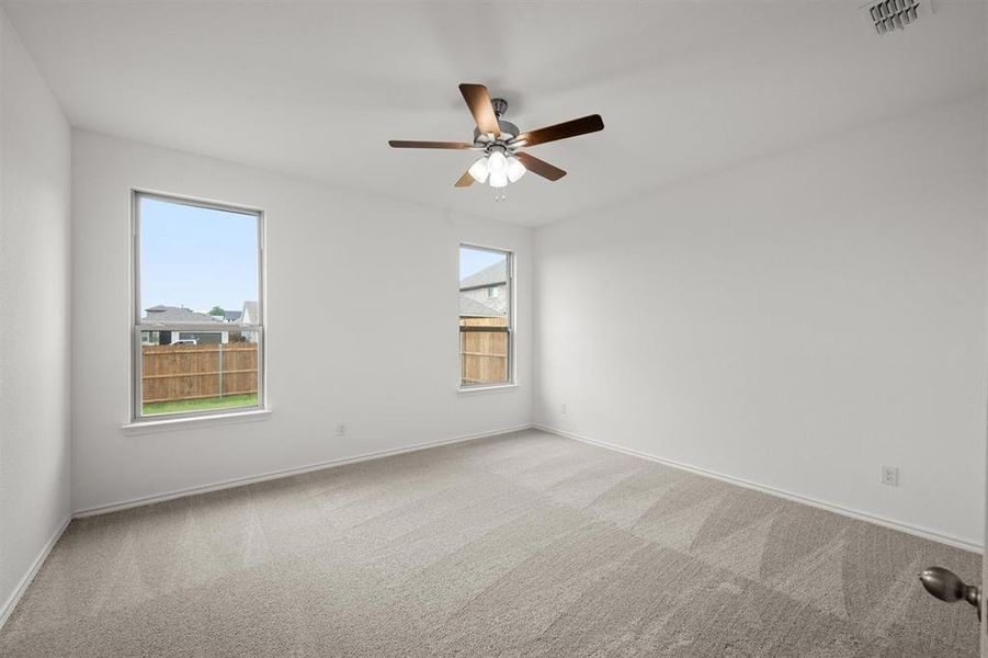 Spacious, unfurnished interior of a new home in Palmilla Springs 50s Sales Phase 2, Fort Worth (Image 16).