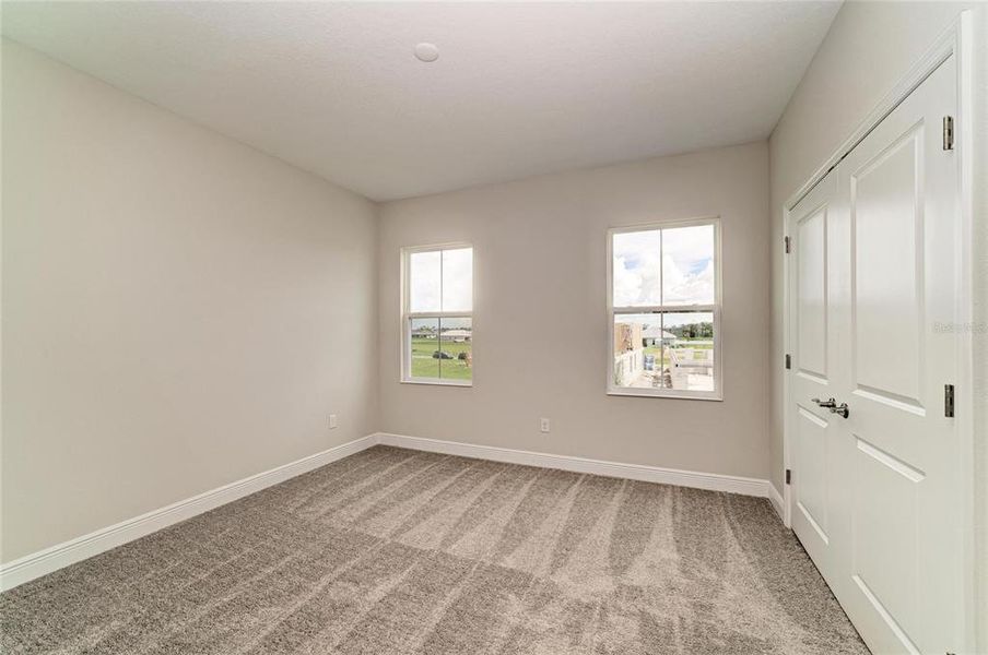 Spacious, unfurnished interior of a new home in North River Ranch, Parrish (Image 35).