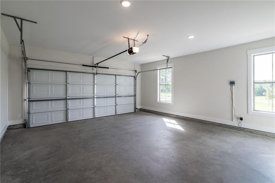 Spacious, unfurnished interior of a new home in , Social Circle (Image 13).