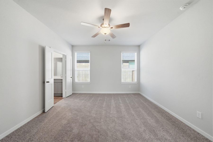 Spacious, unfurnished interior of a new home in Audubon, Magnolia (Image 16).