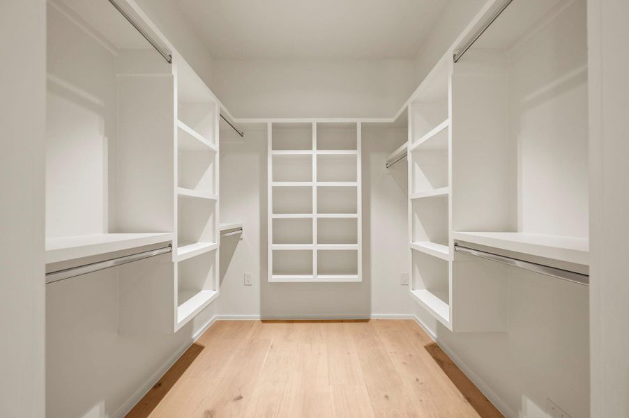 Spacious, unfurnished interior of a new home in , Austin (Image 22).