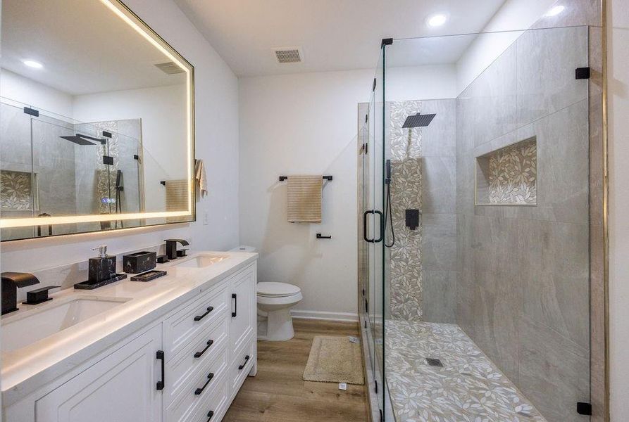 Furnished interior view inside a new home in , Woodway (Image 9).