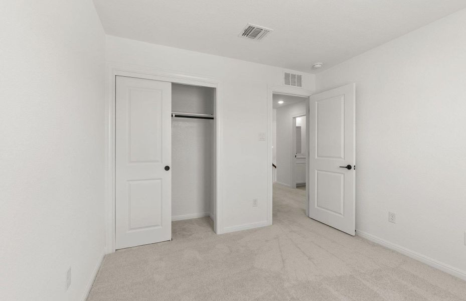 Spacious, unfurnished interior of a new home in Horizon Lake, Leander (Image 18). Spacious, unfurnished interior of a new home in Horizon Lake, Leander (Image 18).