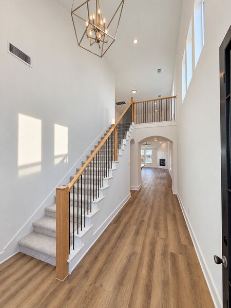 Entry/Dining Room