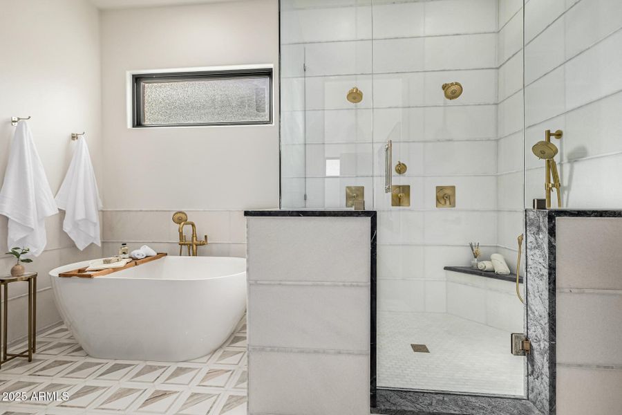 36 - Del Paisano Calle 36 - Del Paisano Calle