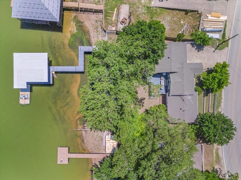 Image 32 of a home in . Image 32 of a home in .