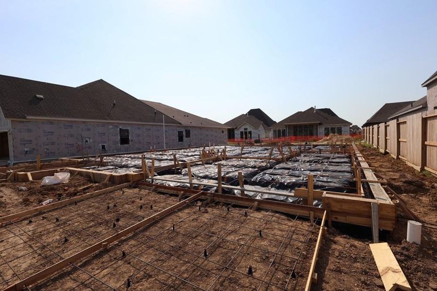 Every foundation at DWH is engineered and it’s inspected three times! We do not do “batch” testing. Rest easy knowing your foundation comes with a 10 year warranty. Every foundation at DWH is engineered and it’s inspected three times! We do not do “batch” testing. Rest easy knowing your foundation comes with a 10 year warranty.