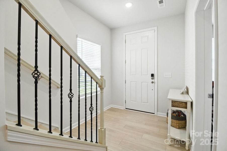 Spacious, unfurnished interior of a new home in , Fort Mill (Image 18).