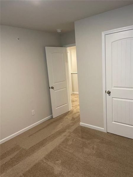 Spacious, unfurnished interior of a new home in , Hampton (Image 17).