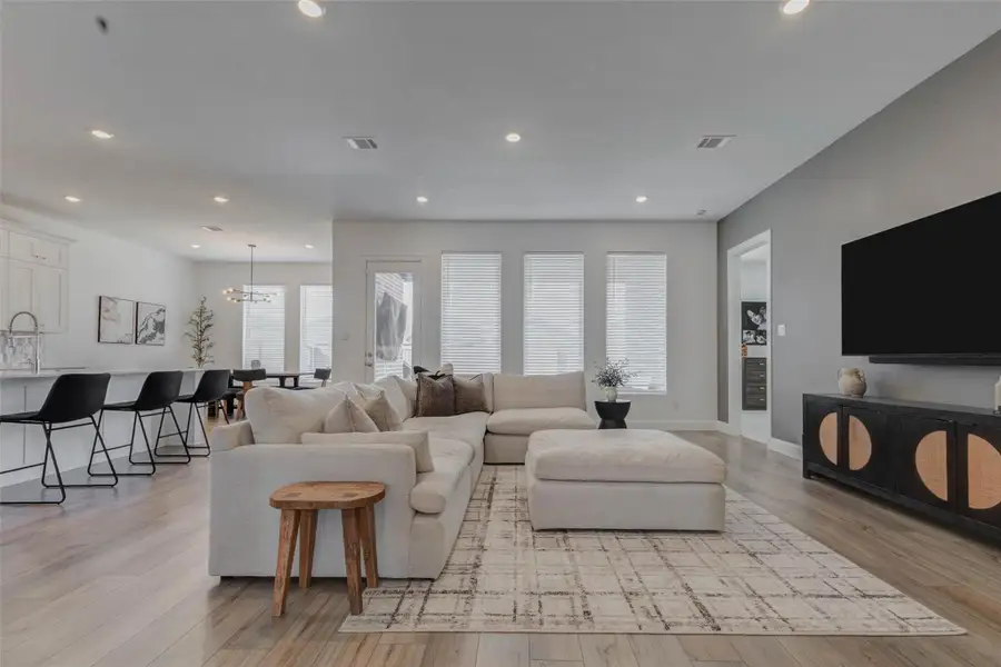 Furnished interior view inside a new home in Cross Creek West, Fulshear (Image 6).