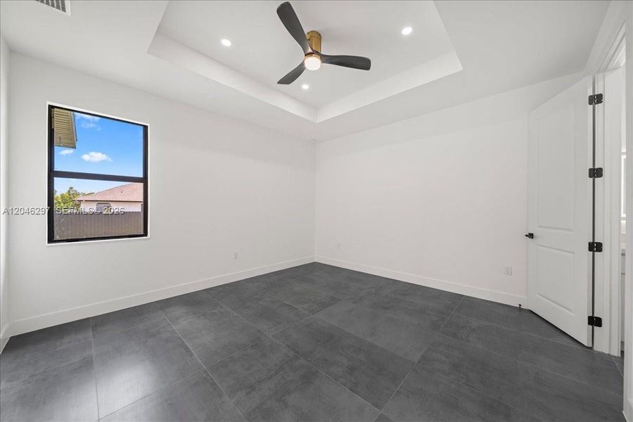 Spacious, unfurnished interior of a new home in , Cape Coral (Image 39). Spacious, unfurnished interior of a new home in , Cape Coral (Image 39).