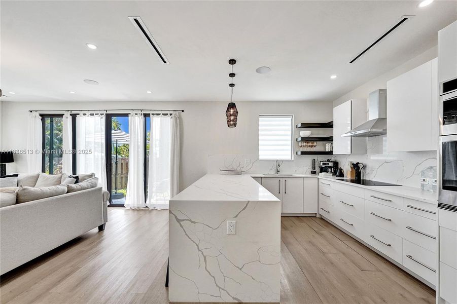 Furnished interior view inside a new home in , Fort Lauderdale (Image 11).