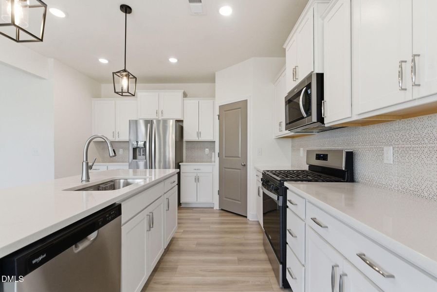 202 Burford Way-24
