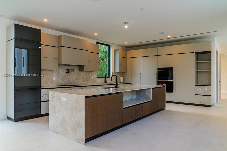 Furnished interior view inside a new home in , Pinecrest (Image 3).