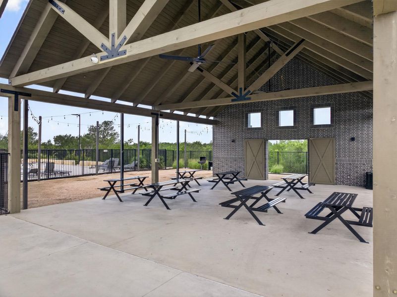 Community amenities in Elm Creek, Elgin (Image 33).