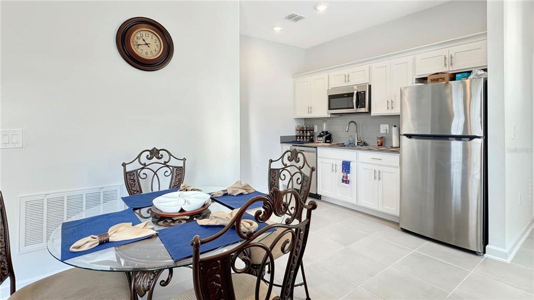 Furnished interior view inside a new home in , Davenport (Image 14).