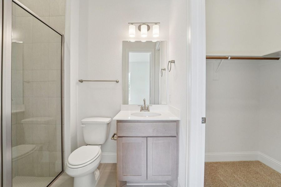 Furnished interior view inside a new home in Meridiana 70', Manvel (Image 10).