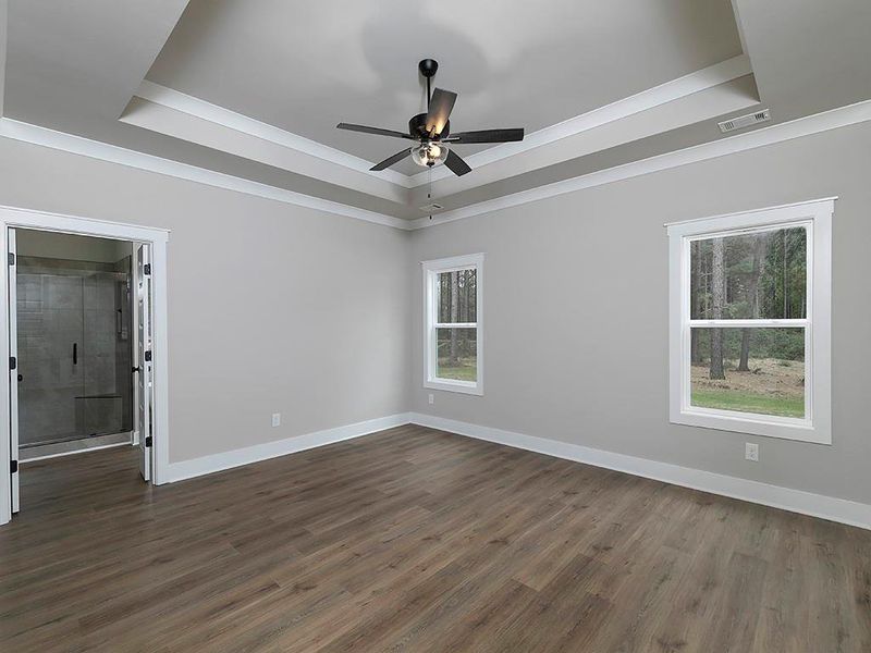 Spacious, unfurnished interior of a new home in , Dallas (Image 20).