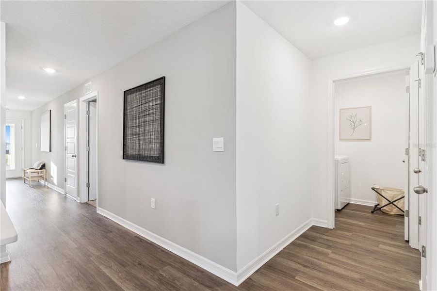 Spacious, unfurnished interior of a new home in , Lake Wales (Image 20).