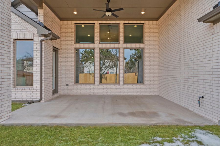 4br New Home in Leander, TX.  - Slide 3