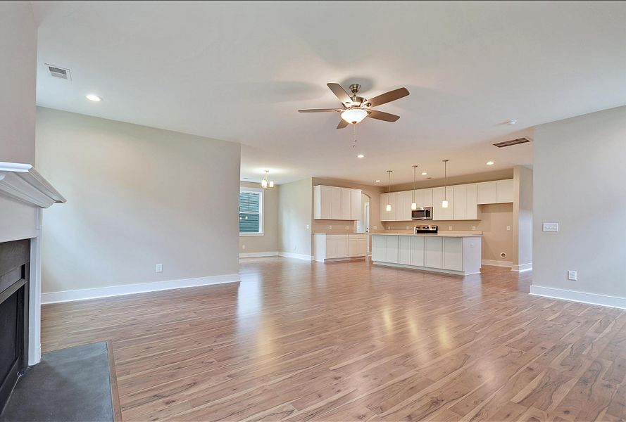 Delmar II Living Room