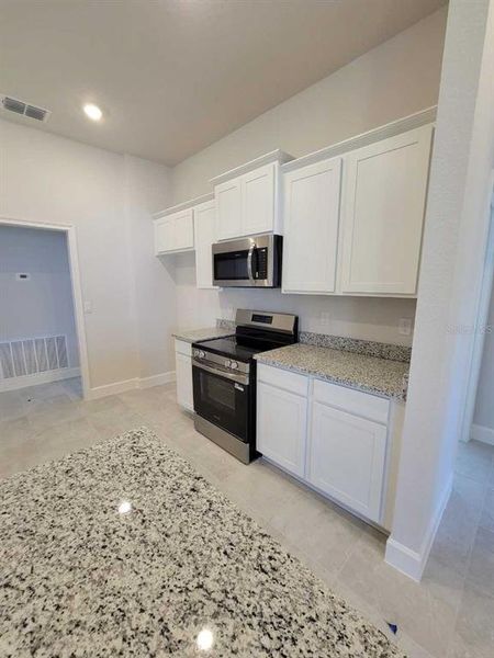Furnished interior view inside a new home in Marion Oaks, Ocala (Image 6).