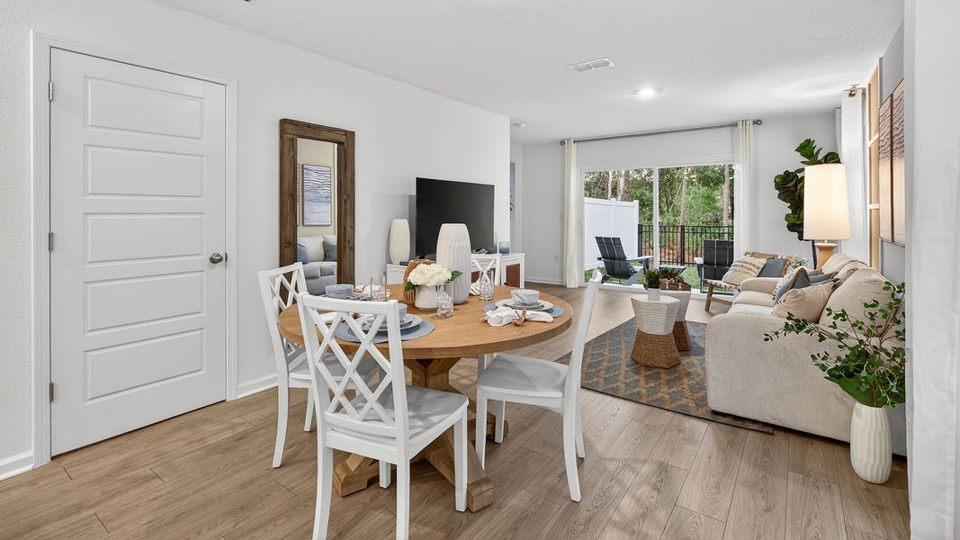 Representative furnished interior of a home built from the Greyson II by D.R. Horton in Irongate Villas, Jacksonville (Image 9).
