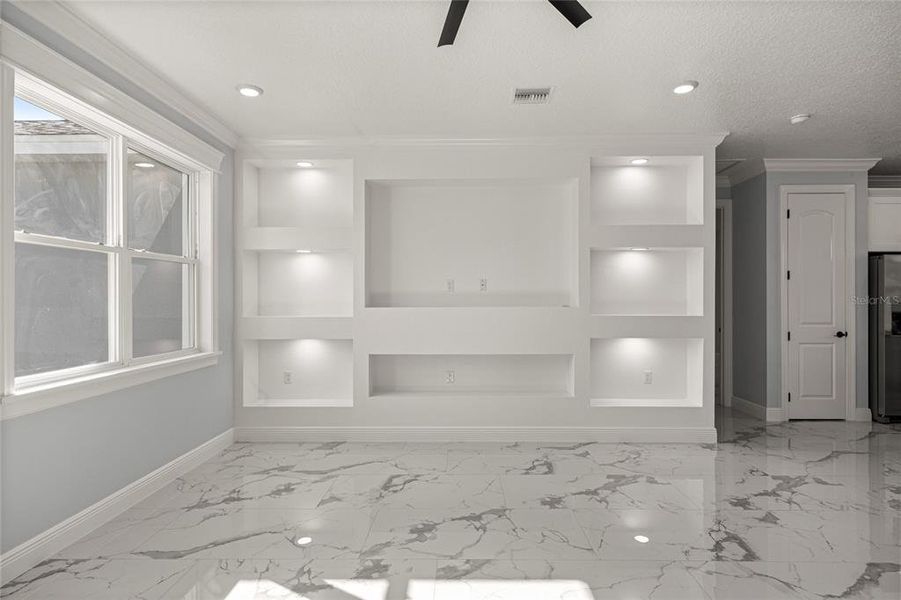 Spacious, unfurnished interior of a new home in , Belleview (Image 12).