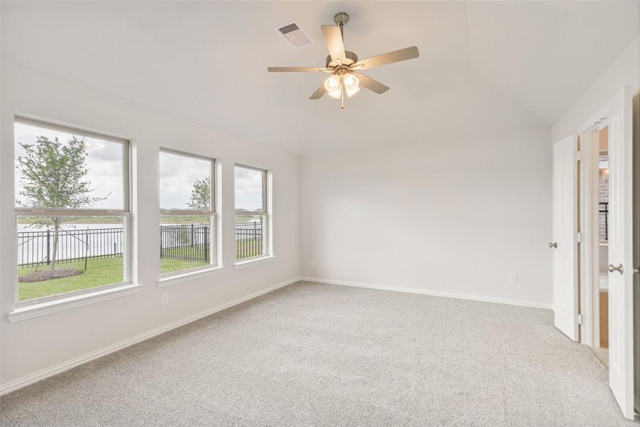 Spacious, unfurnished interior of a new home in Sunterra, Katy (Image 25). Spacious, unfurnished interior of a new home in Sunterra, Katy (Image 25).