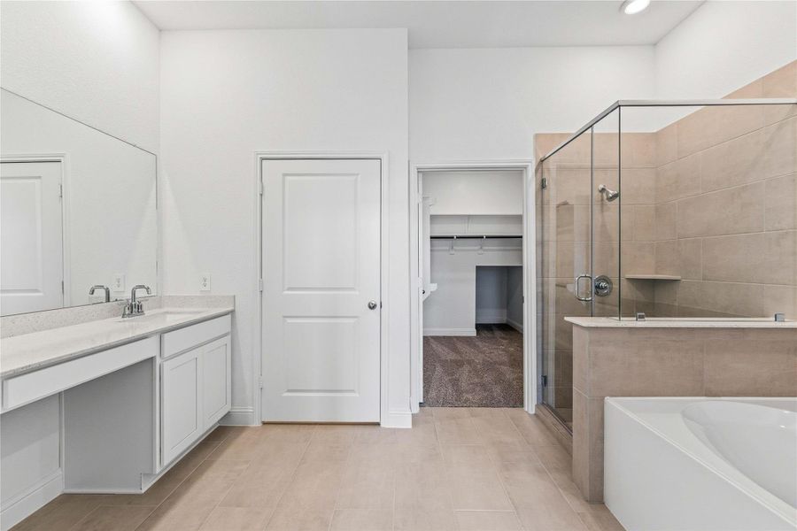 Furnished interior view inside a new home in Elyson, Katy (Image 8). Furnished interior view inside a new home in Elyson, Katy (Image 8).