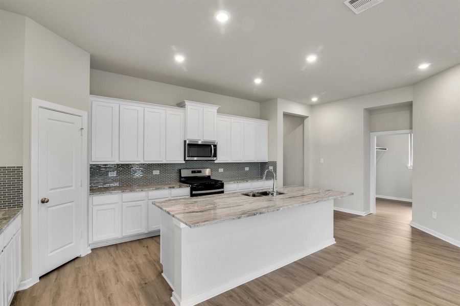 Image 27 of a home in River Ranch 55'. Image 27 of a home in River Ranch 55'.