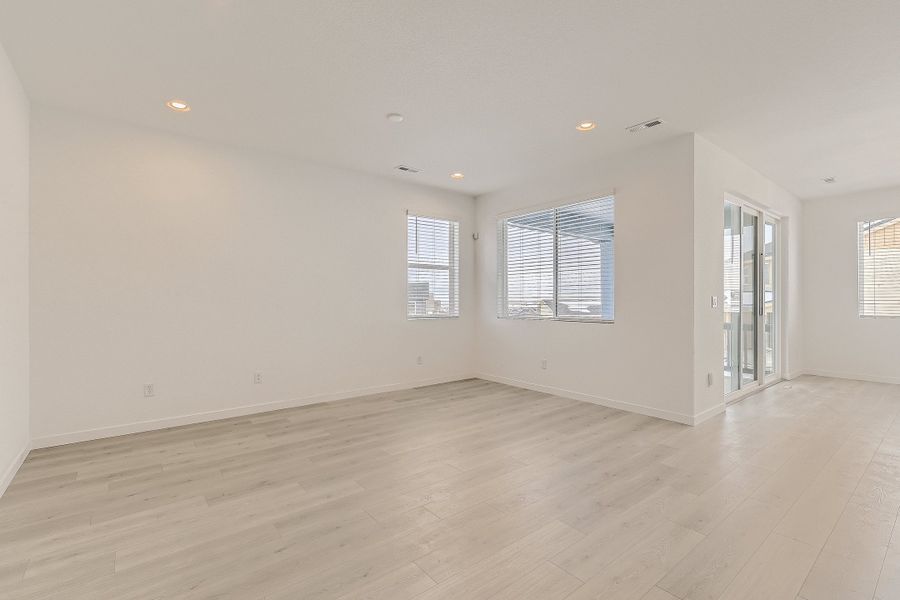 4br New Home in Smyrna, TN.  - Slide 4