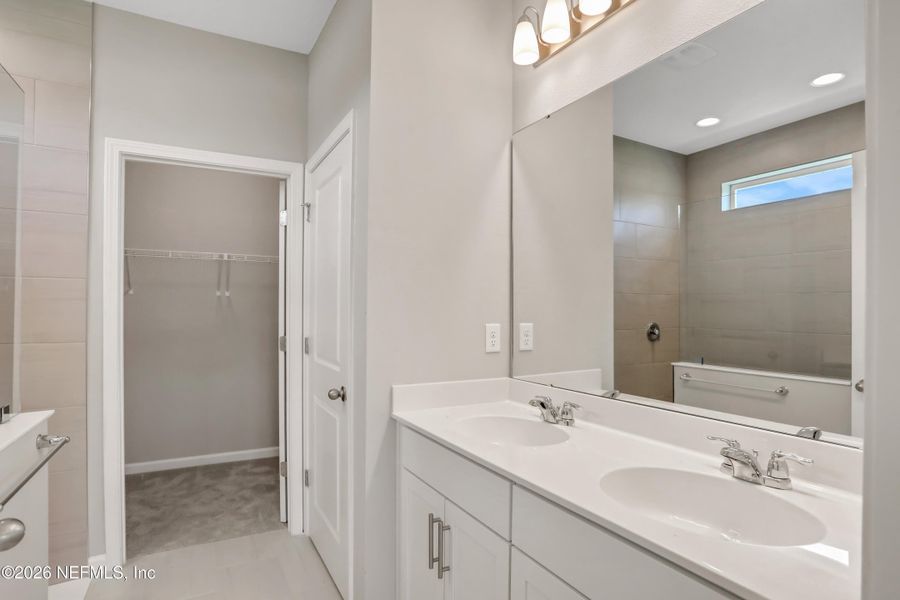 Furnished interior view inside a new home in , Orange Park (Image 10).