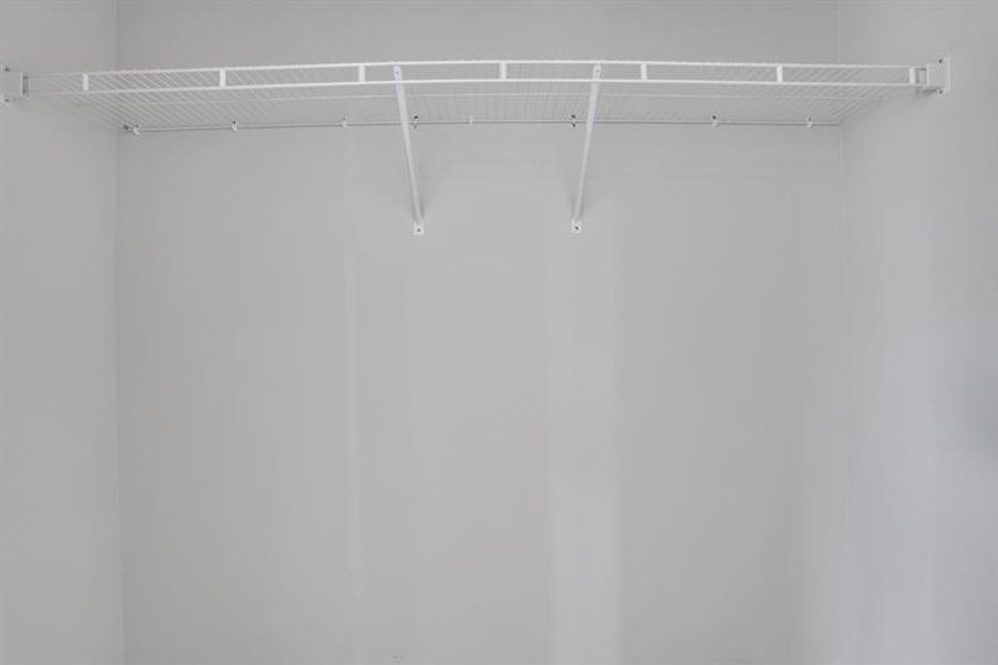 Spacious, unfurnished interior of a new home in Laurel Fields, Gainesville (Image 28).